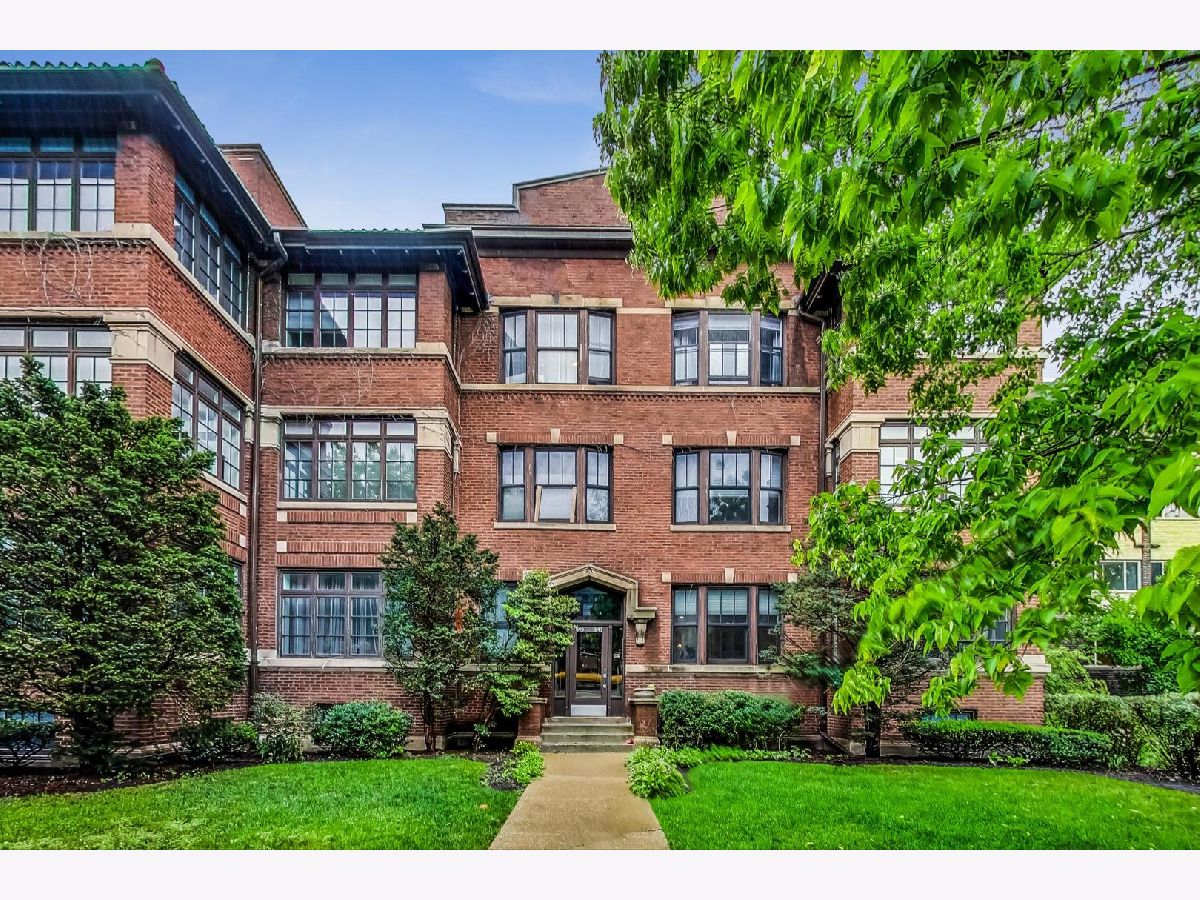 Condominiums Sold Renaissance Ridge Evanston Illinois, 843 Ridge