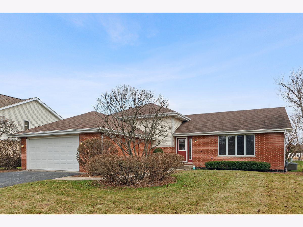 Homes Sold Royal Meadows New Lenox Illinois, 2870 Kingsway