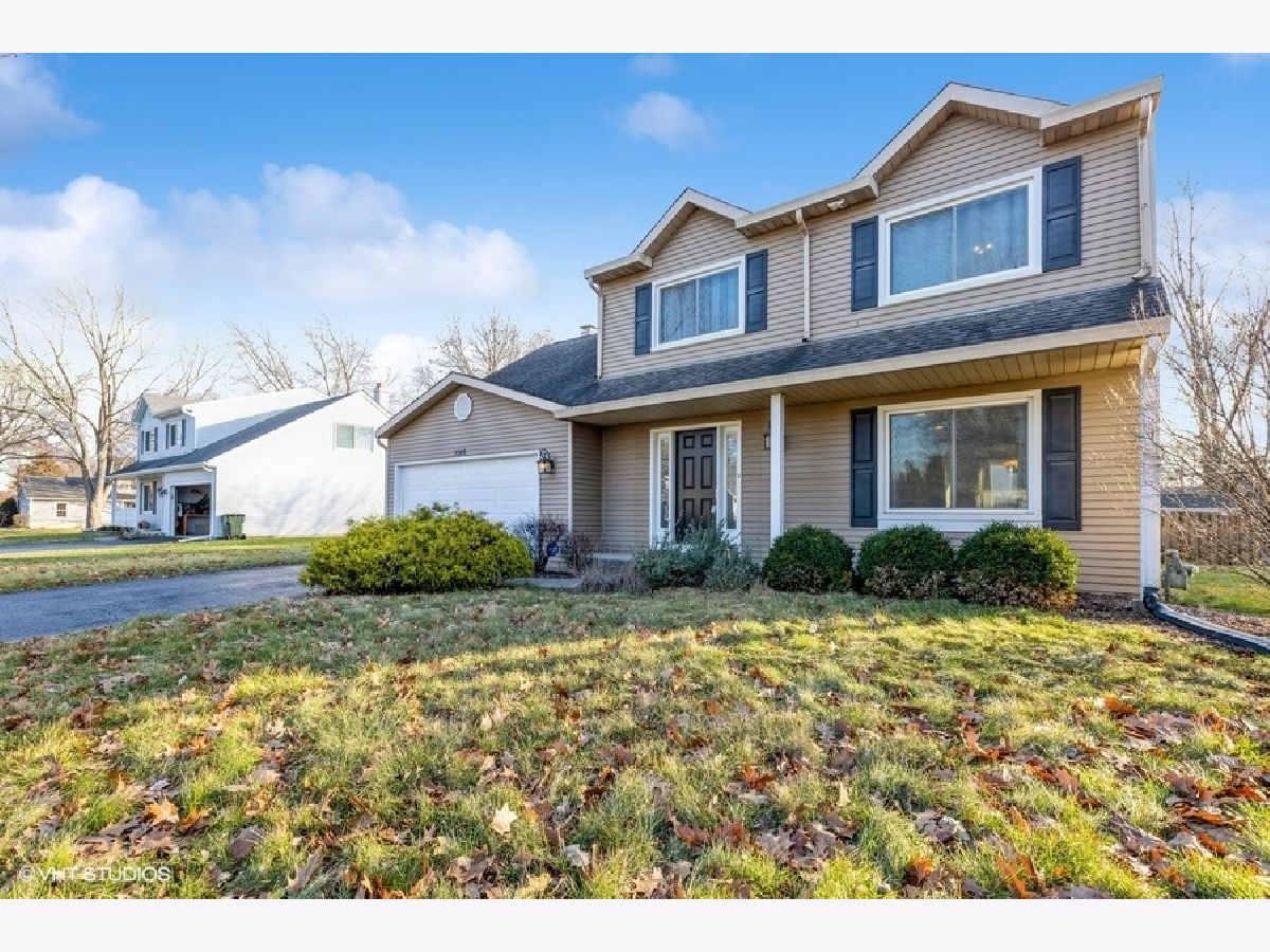 Homes Rented Brook Crossing Naperville Illinois, 1304 Leawood