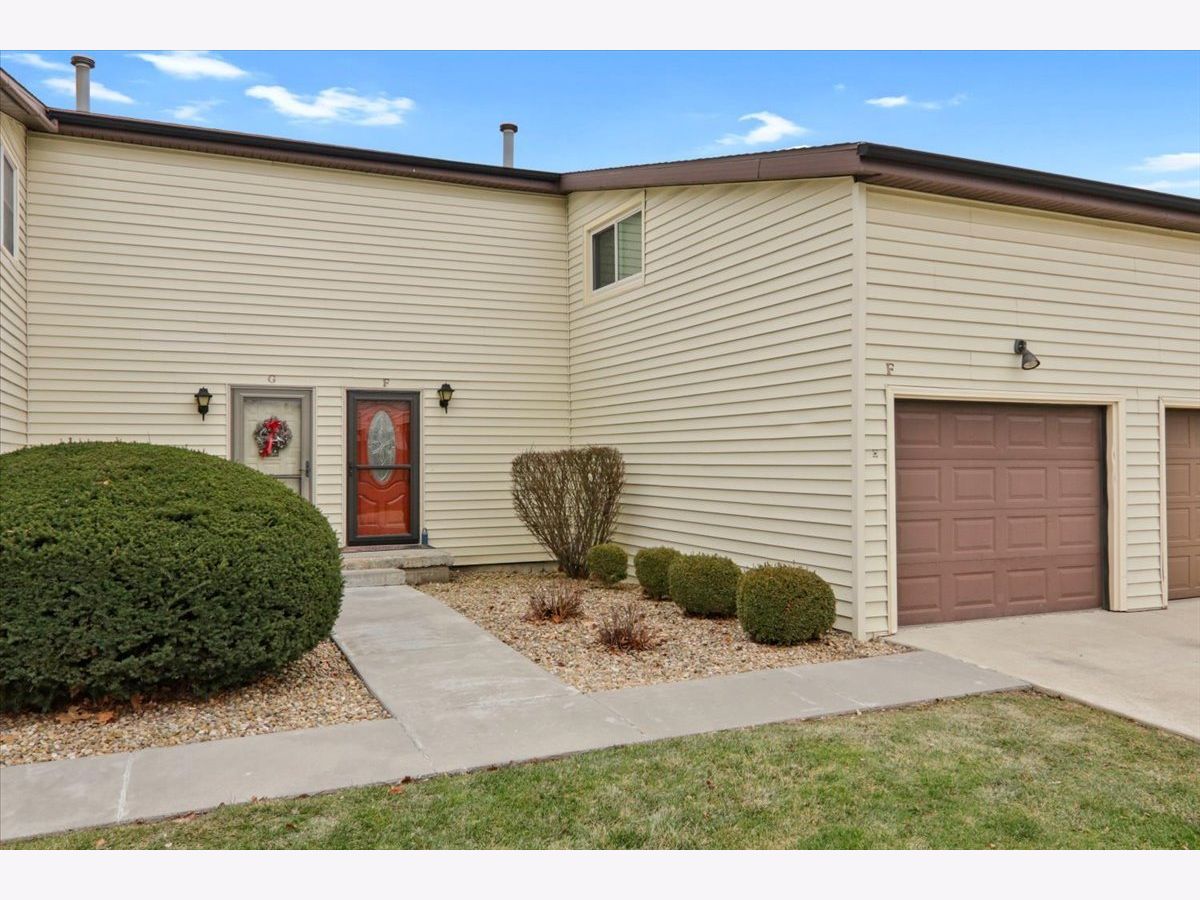 Condos & Townhomes Sold Key West Normal Illinois, 1711 King