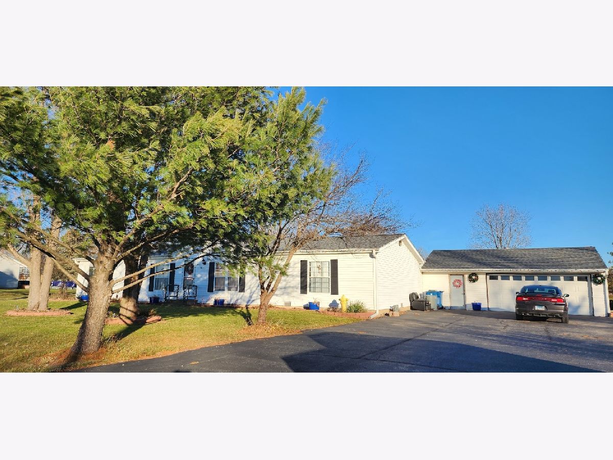  Sold Verona Illinois, 400 Betty