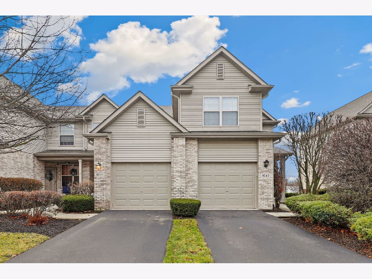 Townhomes Sold Mansfield Tinley Park Illinois, 9041 Mansfield