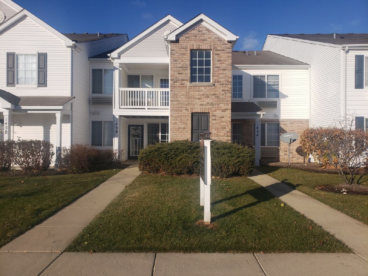 Condos & Townhomes Rented Prairie Point Aurora Illinois, 1454 Mcclure