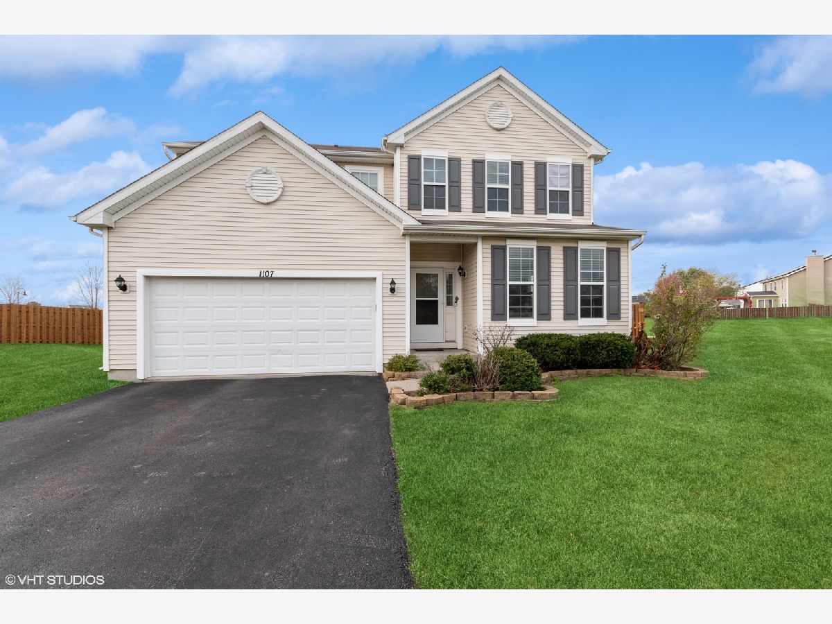 Homes Sold Breckenridge Shorewood Illinois, 1107 Autumn Trails