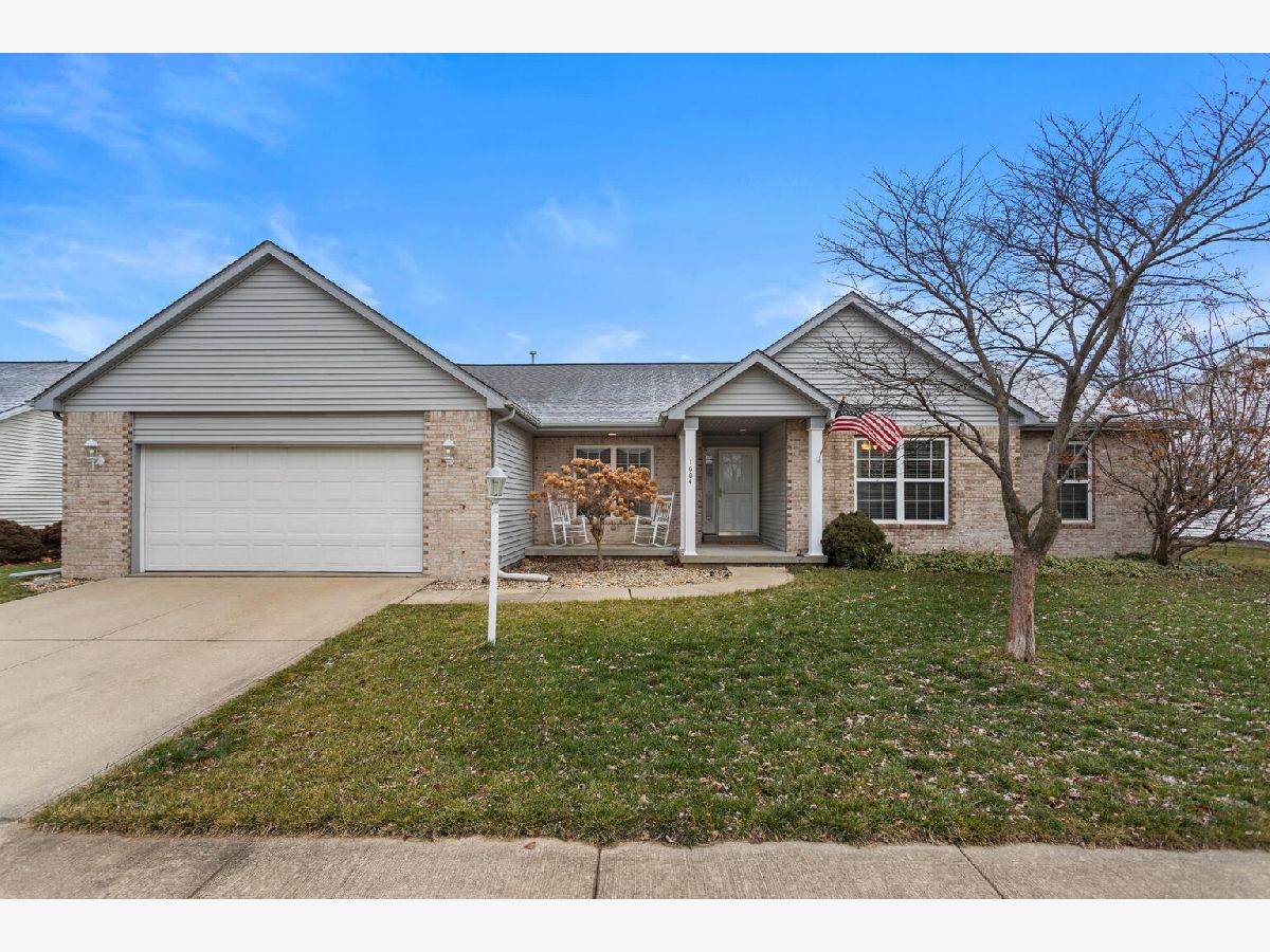Homes & Condos & Townhomes Sold South Ridge Urbana Illinois, 1604 Marc
