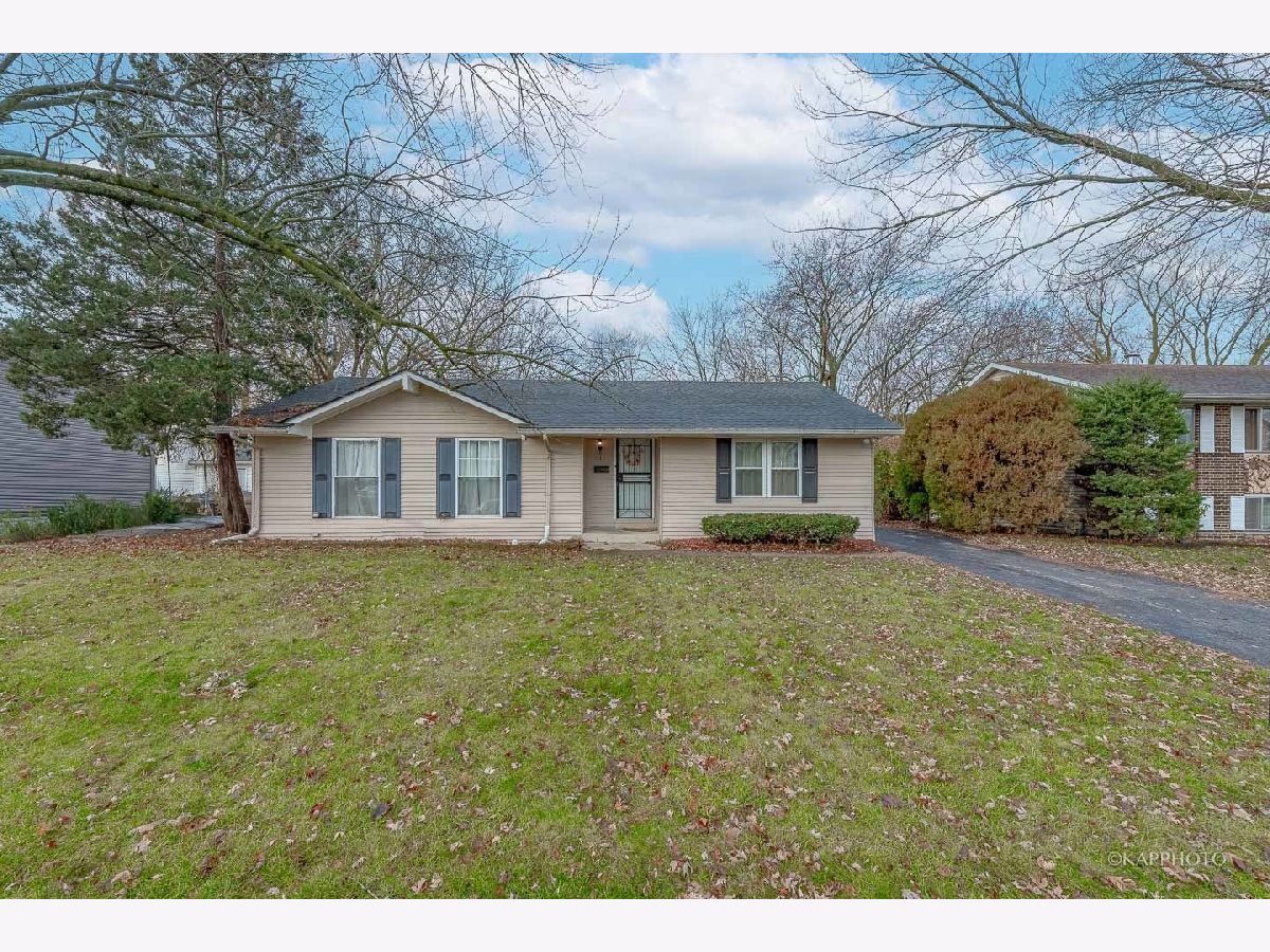Homes Sold Cricket Hill Matteson Illinois, 946 Harvard