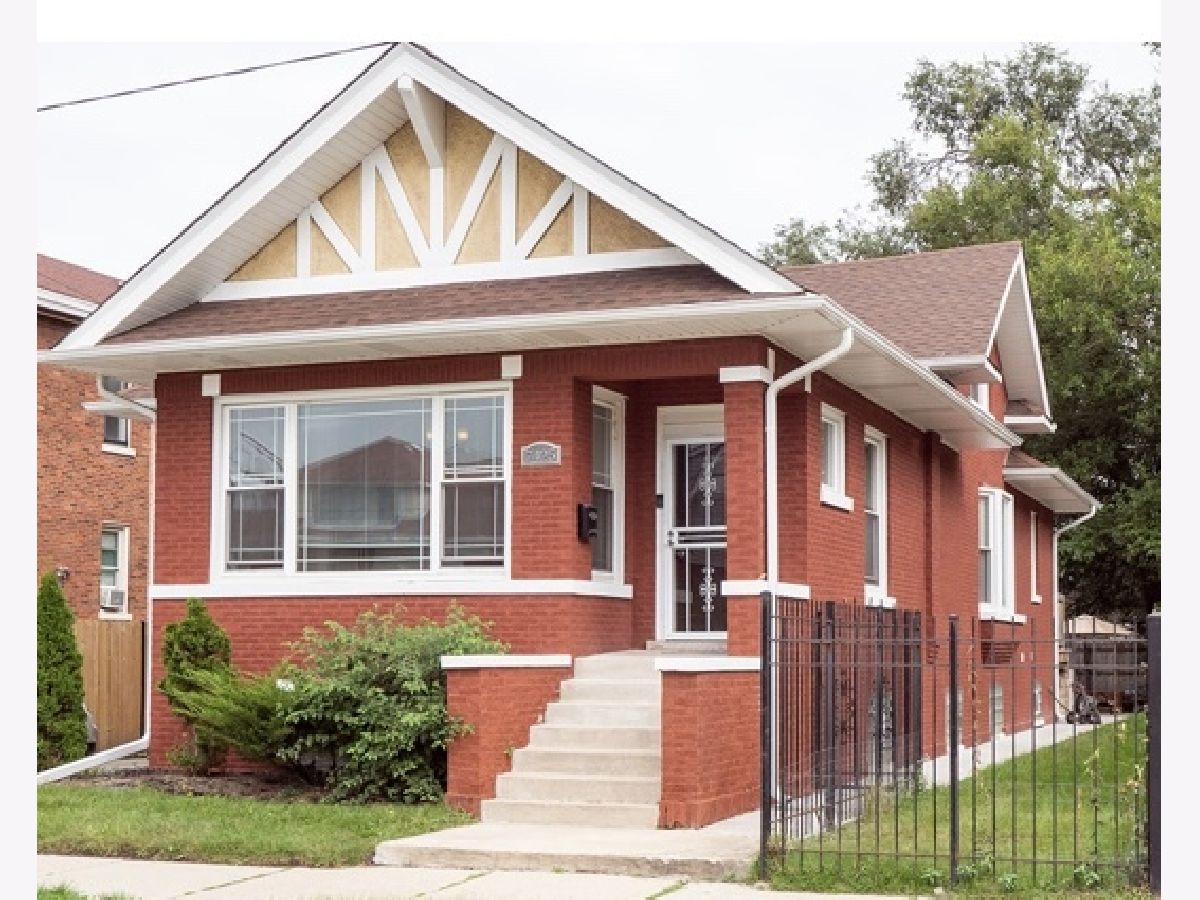 Homes & Condos & Townhomes Sold Southshore Chicago Illinois, 7425 Euclid