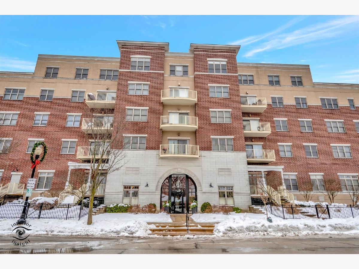 Condominiums Sold Station Crossing Downers Grove Illinois, 965 Rogers