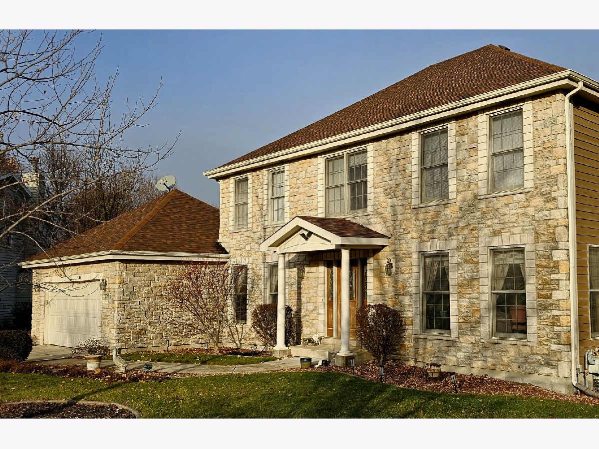 Homes Sold Fox Valley Country Club Estates North Aurora Illinois, 1205 Cantigny