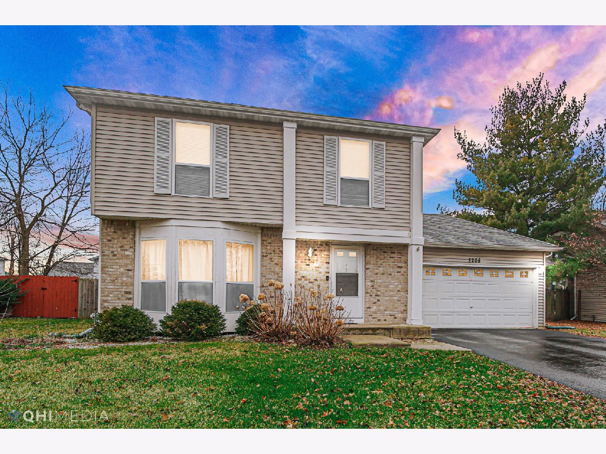 Homes & Townhomes Sold Wexford Joliet Illinois, 3208 Old Castle