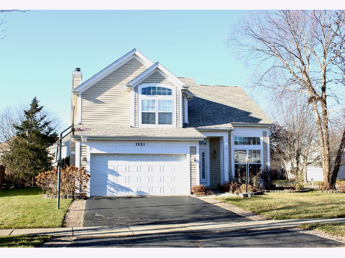 Homes Rented Concord Valley Aurora Illinois, 1231 Pennsbury