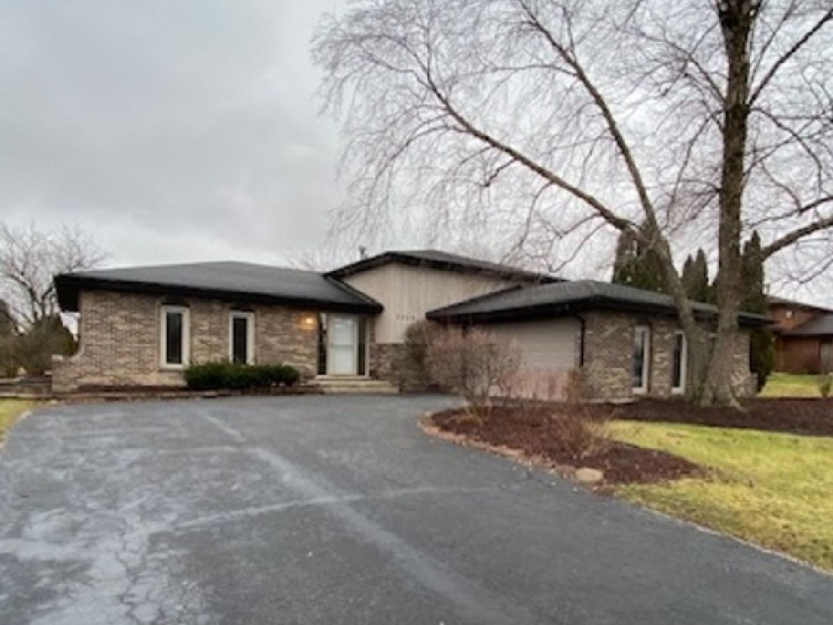Homes Sold Lincolnshire Green Crete Illinois, 3529 Jacqueline
