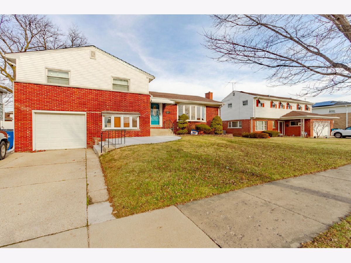 Homes Sold Winston Park Melrose Park Illinois, 911 Division
