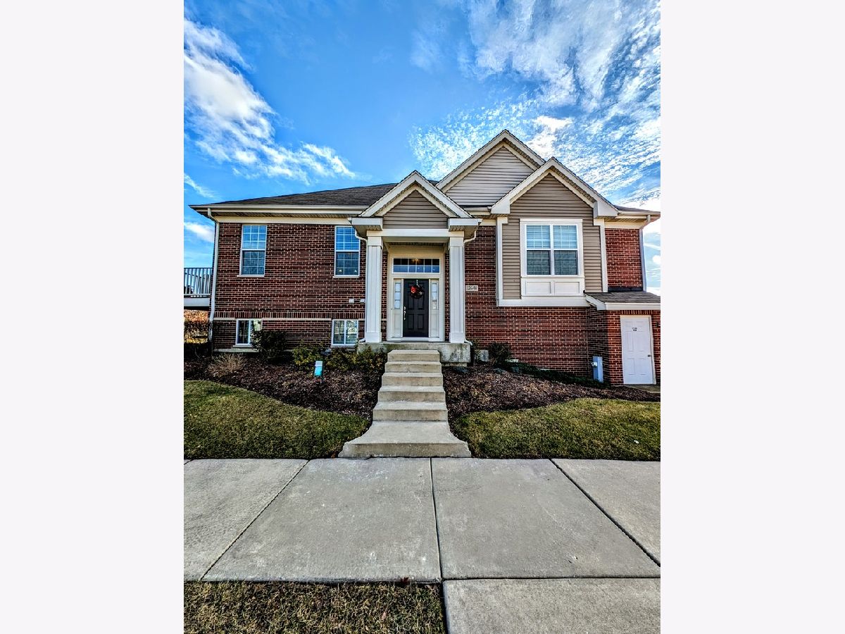 Townhomes Sold Briarcliffe Townhomes Lemont Illinois, 12648 Brighton