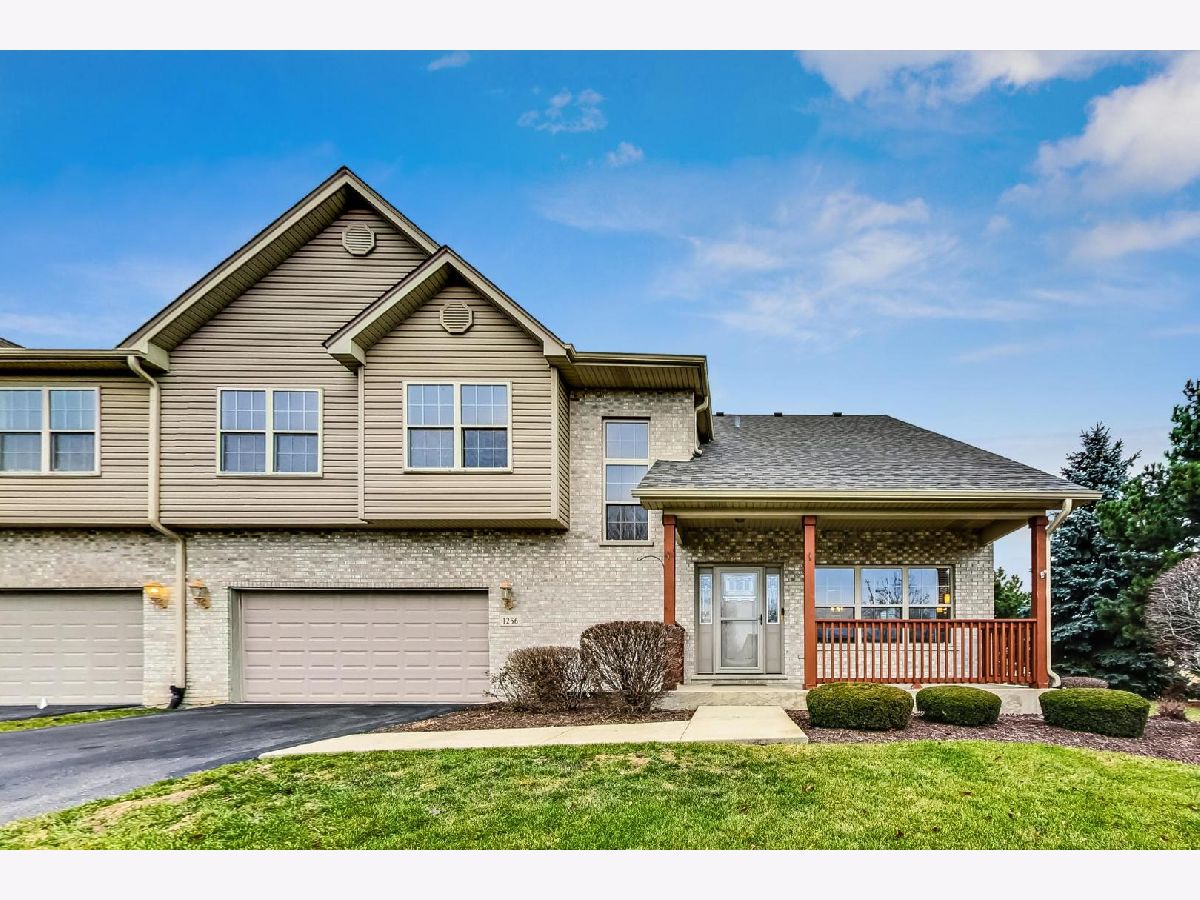 Townhomes & Homes Sold Clover Ridge Estates Lockport Illinois, 1256 Lacoma
