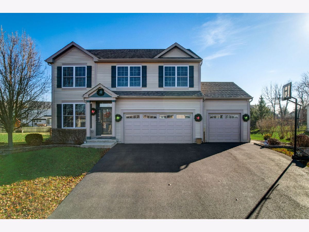 Homes Sold Sunset Ridge Richmond Illinois, 10706 Mallard