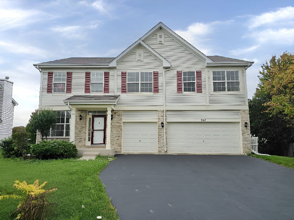 Homes & Condos & Townhomes Sold Lakewood Grove Estates Round Lake Illinois, 260 Biros