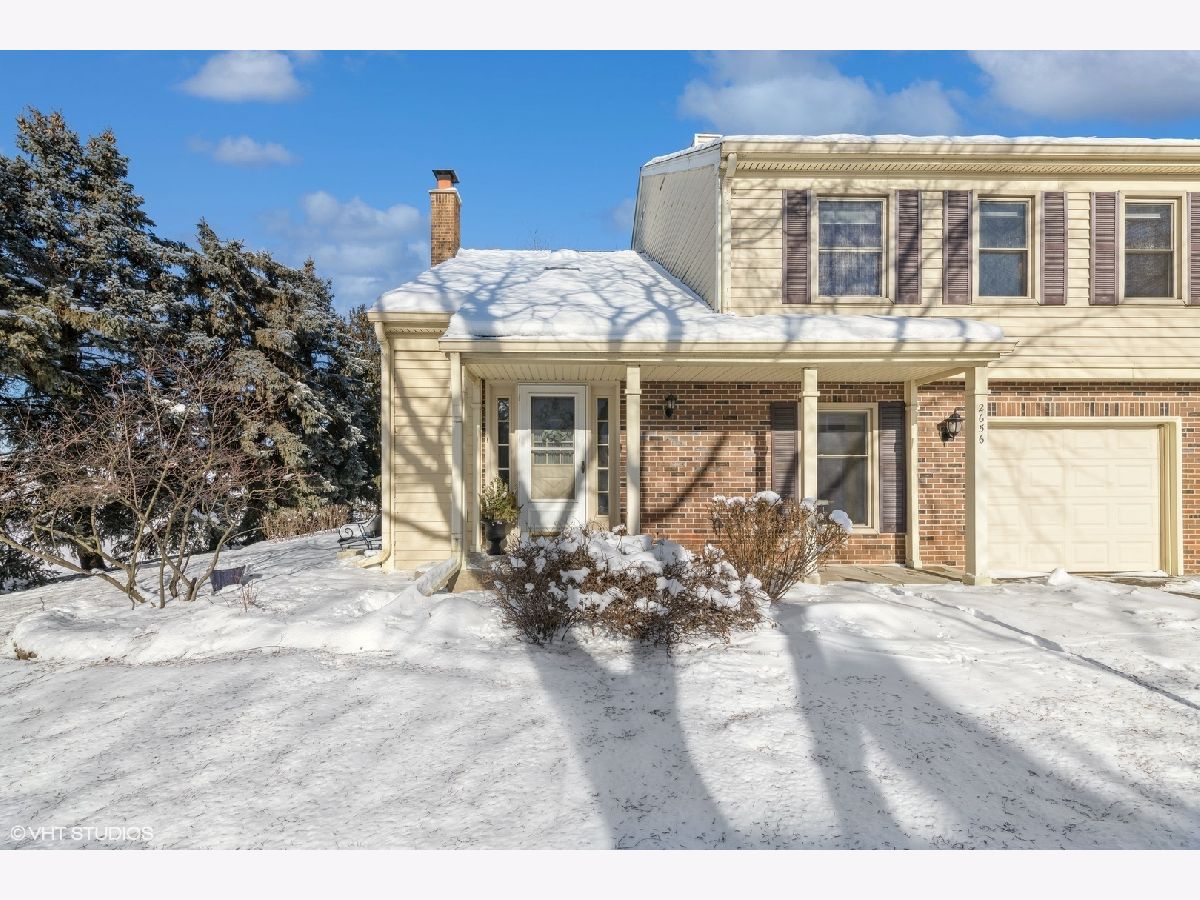 Townhomes & Condos Sold College Hill Schaumburg Illinois, 2656 College Hill