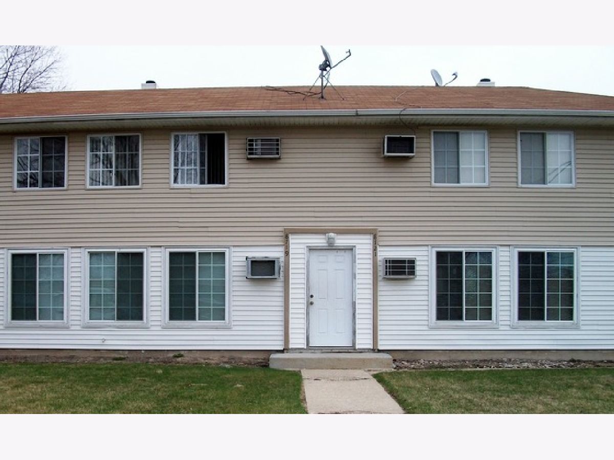  Rented Hometown Illinois, 8721 Keeler