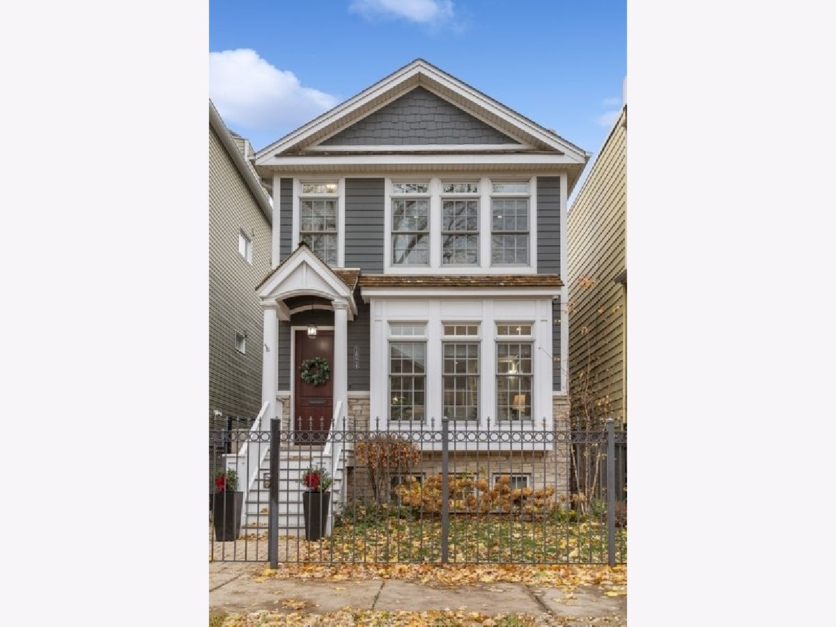 Townhomes & Condos & Homes Sold Roscoe Village/lakeview Chicago Illinois, 1824 Henderson