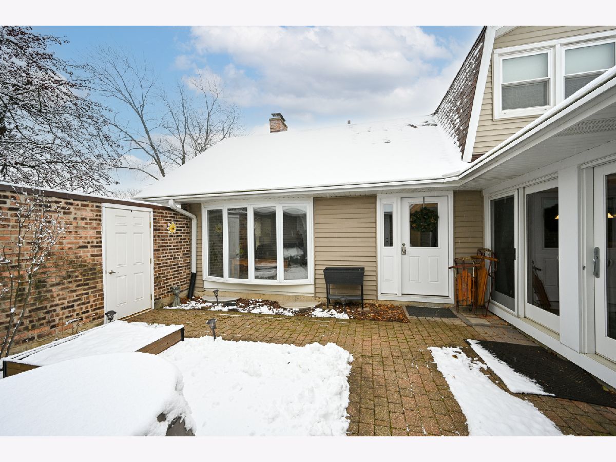 Townhomes Sold Dartmouth Village Wheaton Illinois, 992 Dartmouth