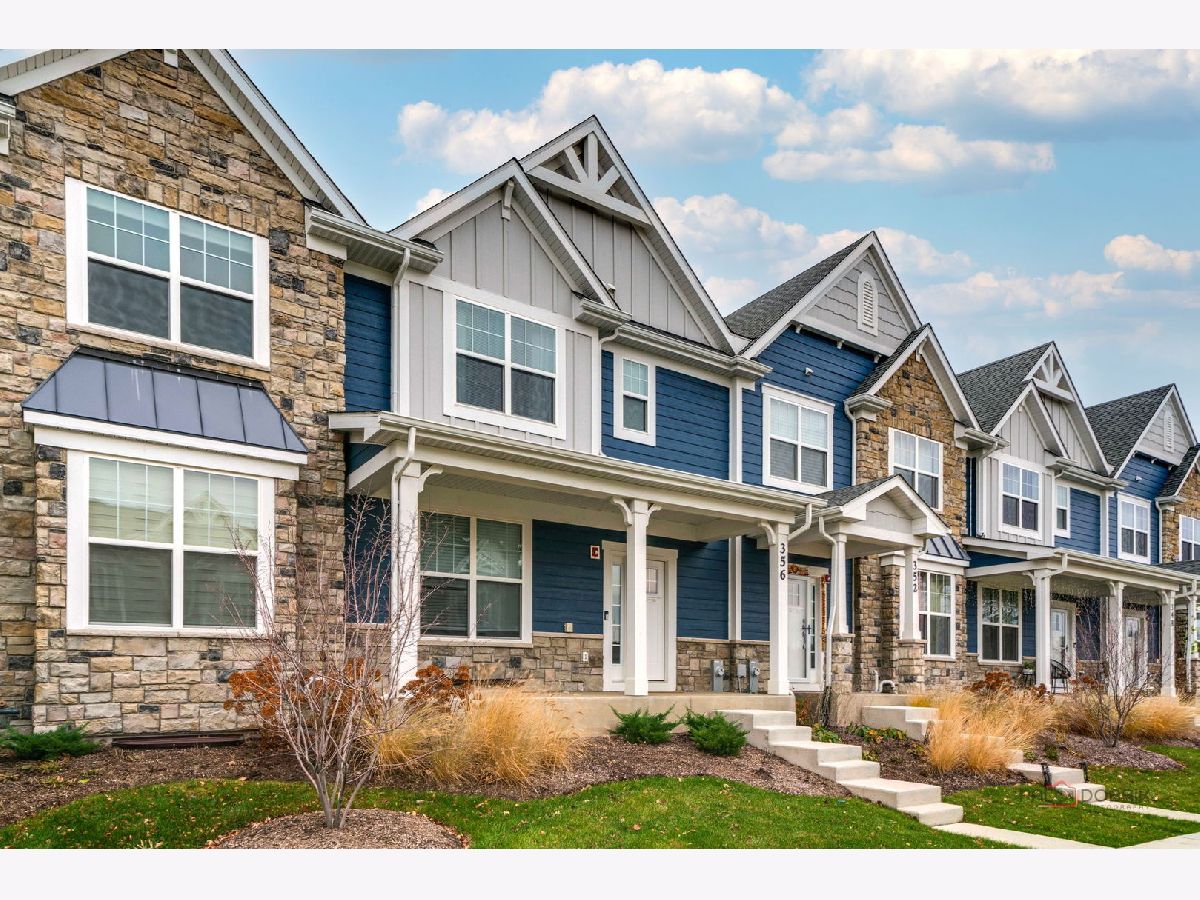 Condos & Townhomes & Homes Rented Link Crossing Buffalo Grove Illinois, 356 Hoffman
