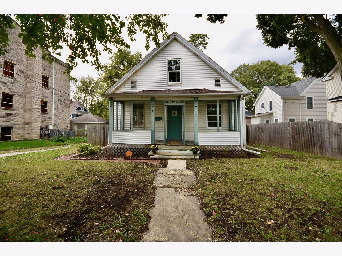  Rented Bloomington Illinois, 206 Mason