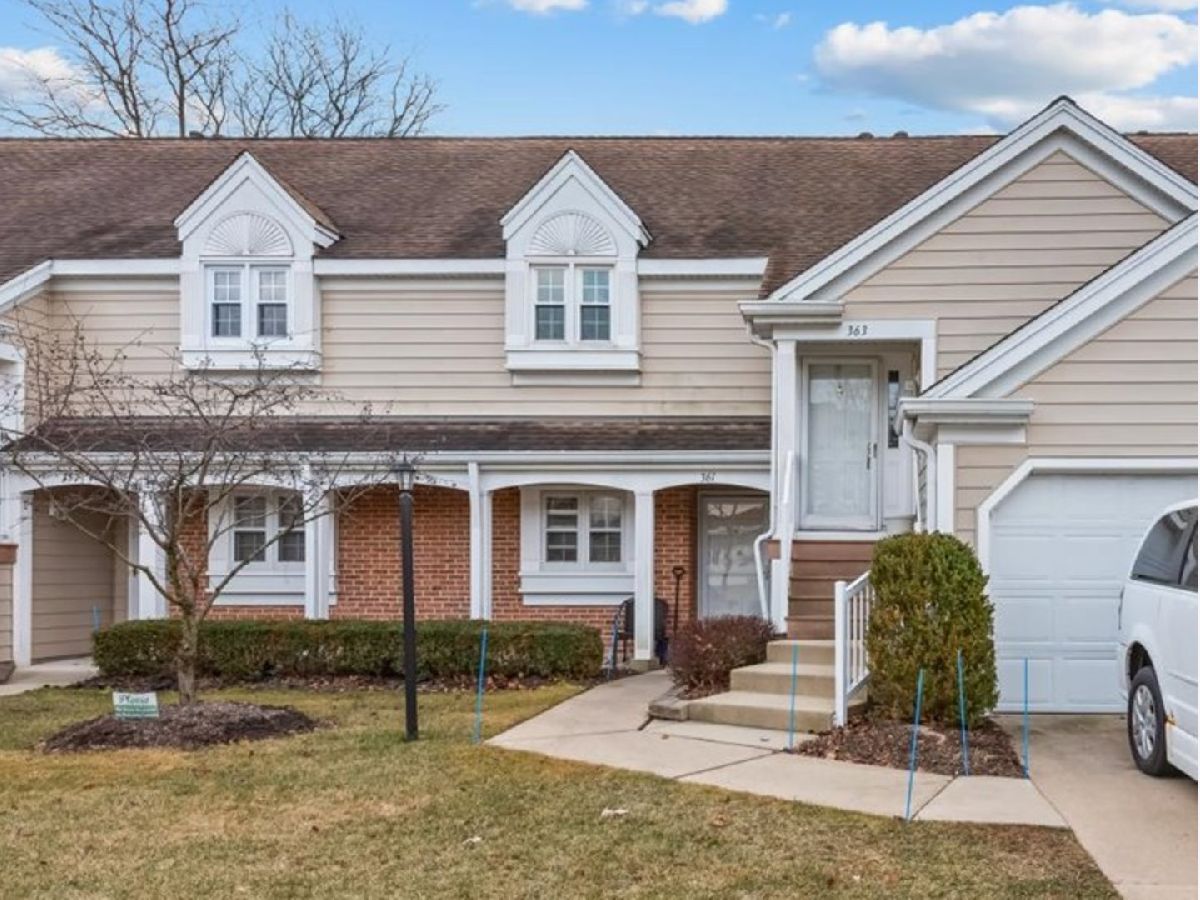 Townhomes Sold Covington Manor Buffalo Grove Illinois, 363 Park View