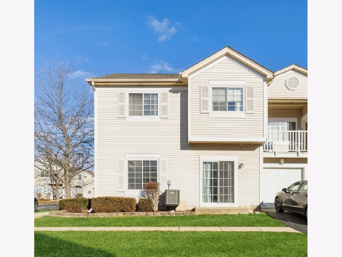 Townhomes & Condos Sold Heather Glen Aurora Illinois, 65 Braxton