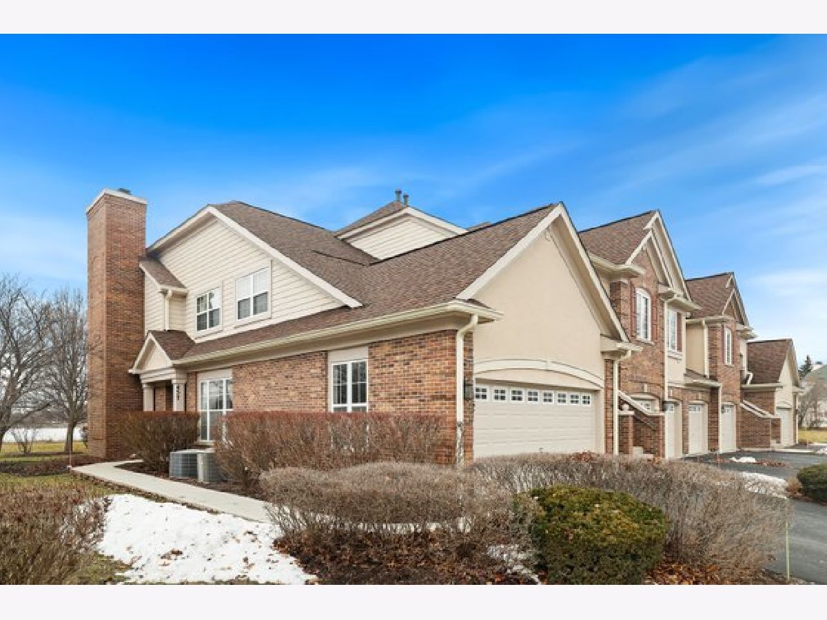 Townhomes & Condos Sold Saddlebrook Vernon Hills Illinois, 457 Saddlebrook
