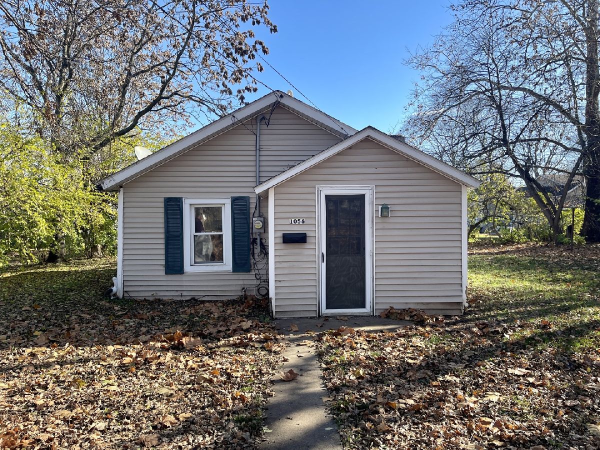  Sold Henry Illinois, 1056 Green