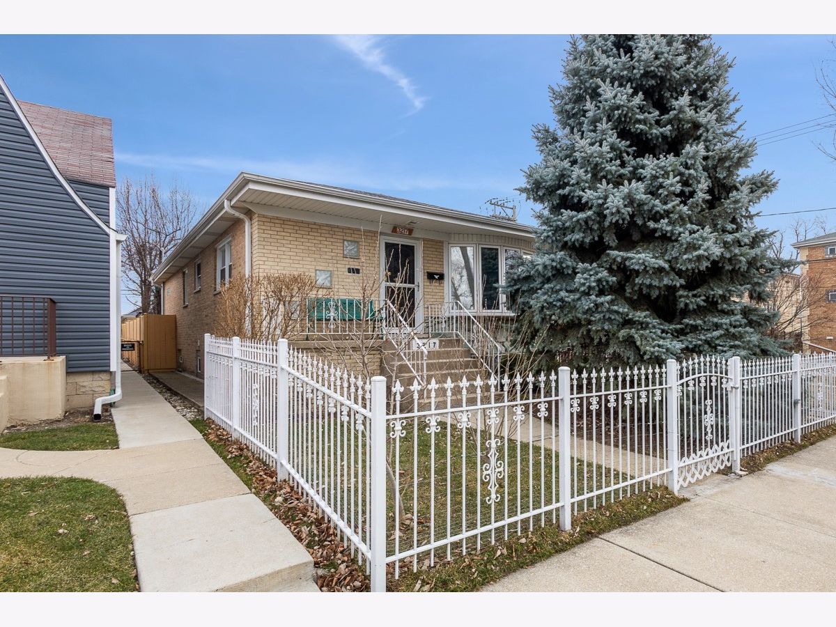 Homes & Condominiums Sold Belmont Heights Chicago Illinois, 3217 Ozark