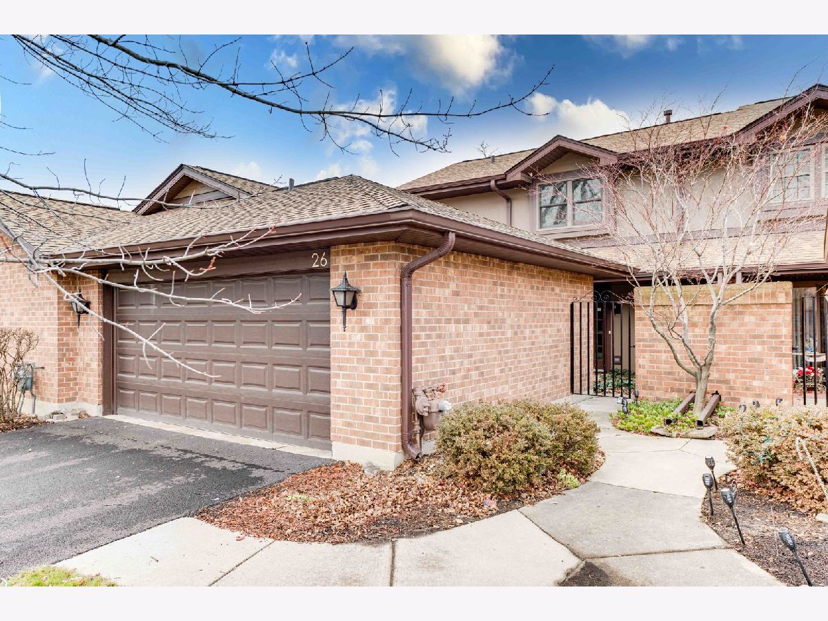 Townhomes Rented Indian Trail Westmont Illinois, 26 Prairie