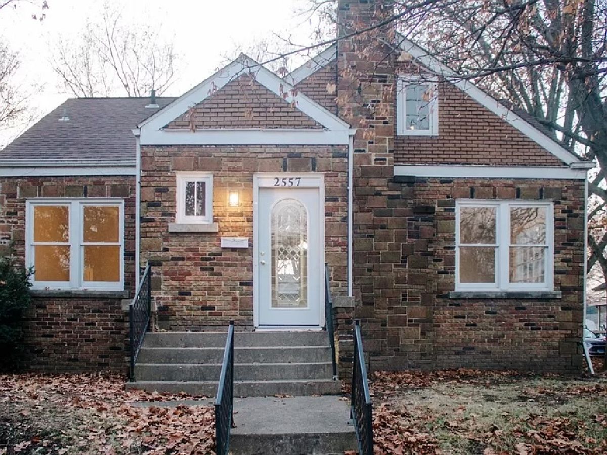  Sold Springfield Illinois, 2557 6th