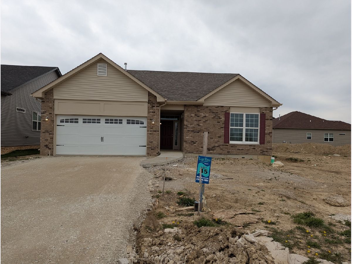 Homes & Townhomes & Condos Sold Lago Vista Lockport Illinois, 17500 Windemere