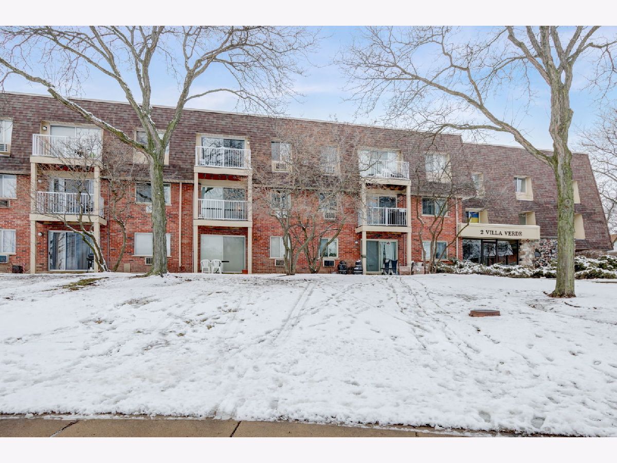 Condominiums Sold Villa Verde Buffalo Grove Illinois, 2 Villa Verde