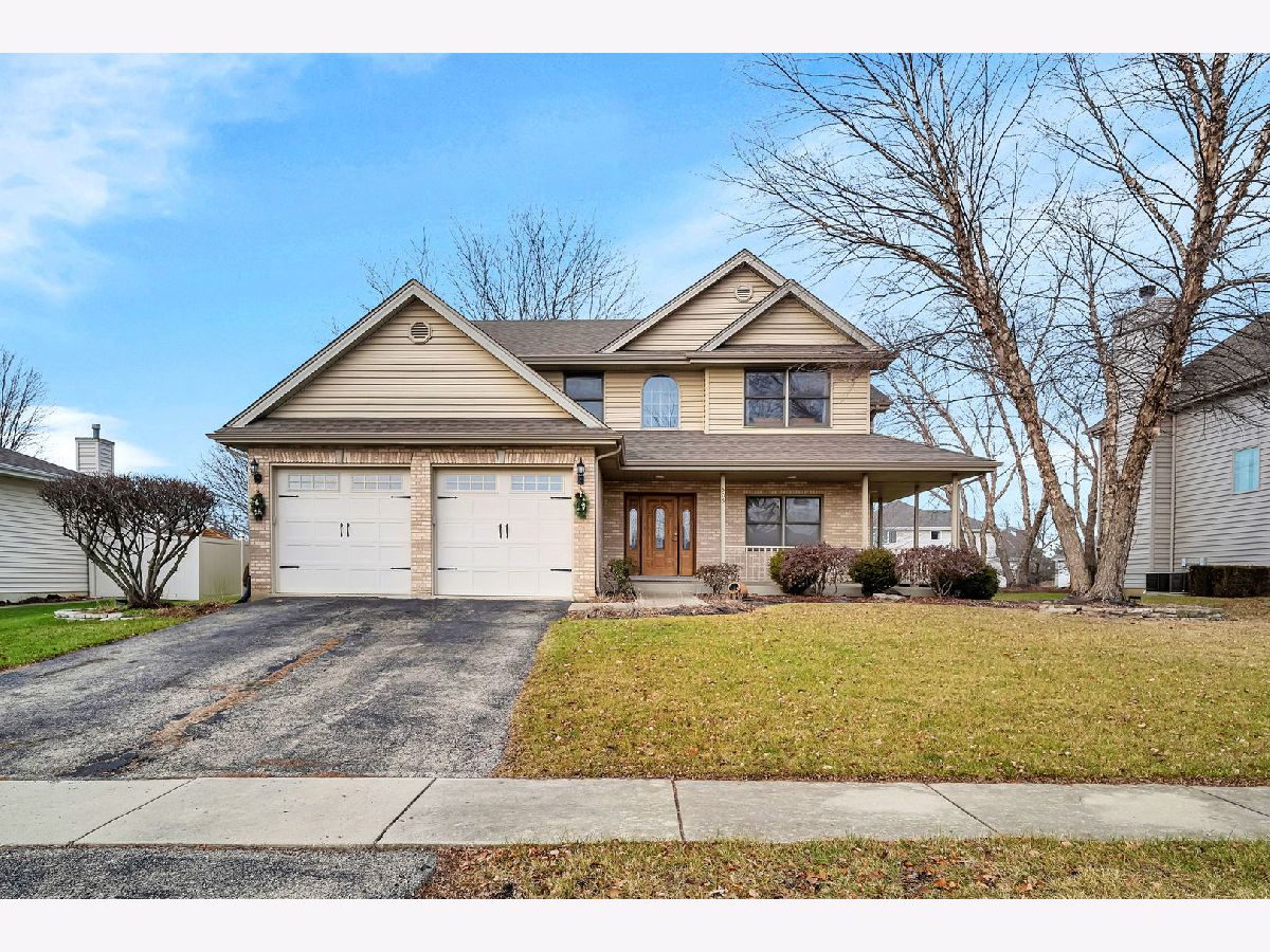 Homes Sold Hunt Club Shorewood Illinois, 505 Buckingham