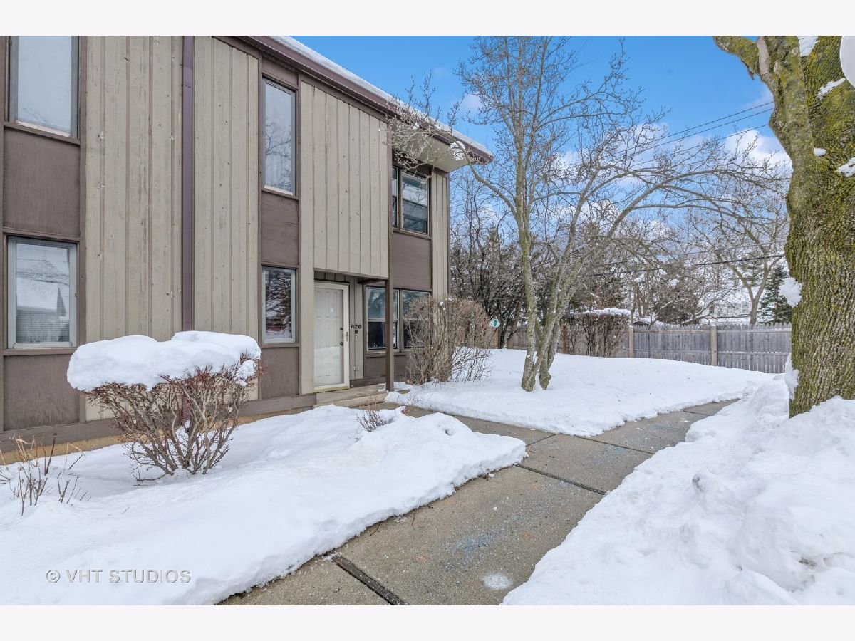 Townhomes Sold Barrington Townhomes Barrington Illinois, 620 Hough