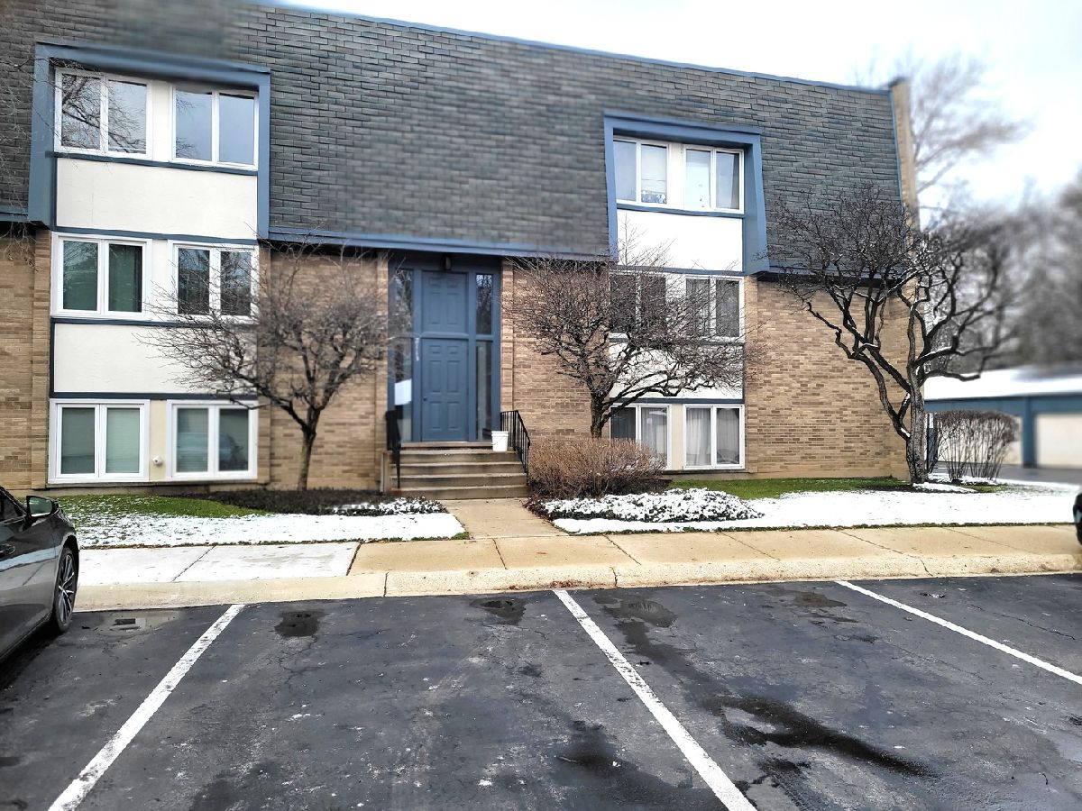 Condominiums Sold Ammer Ridge Glenview Illinois, 2113 Ammer Ridge