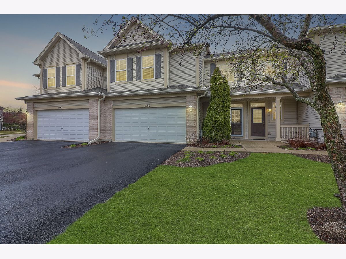 Townhomes Sold Summit Fields Aurora Illinois, 2133 Sunrise
