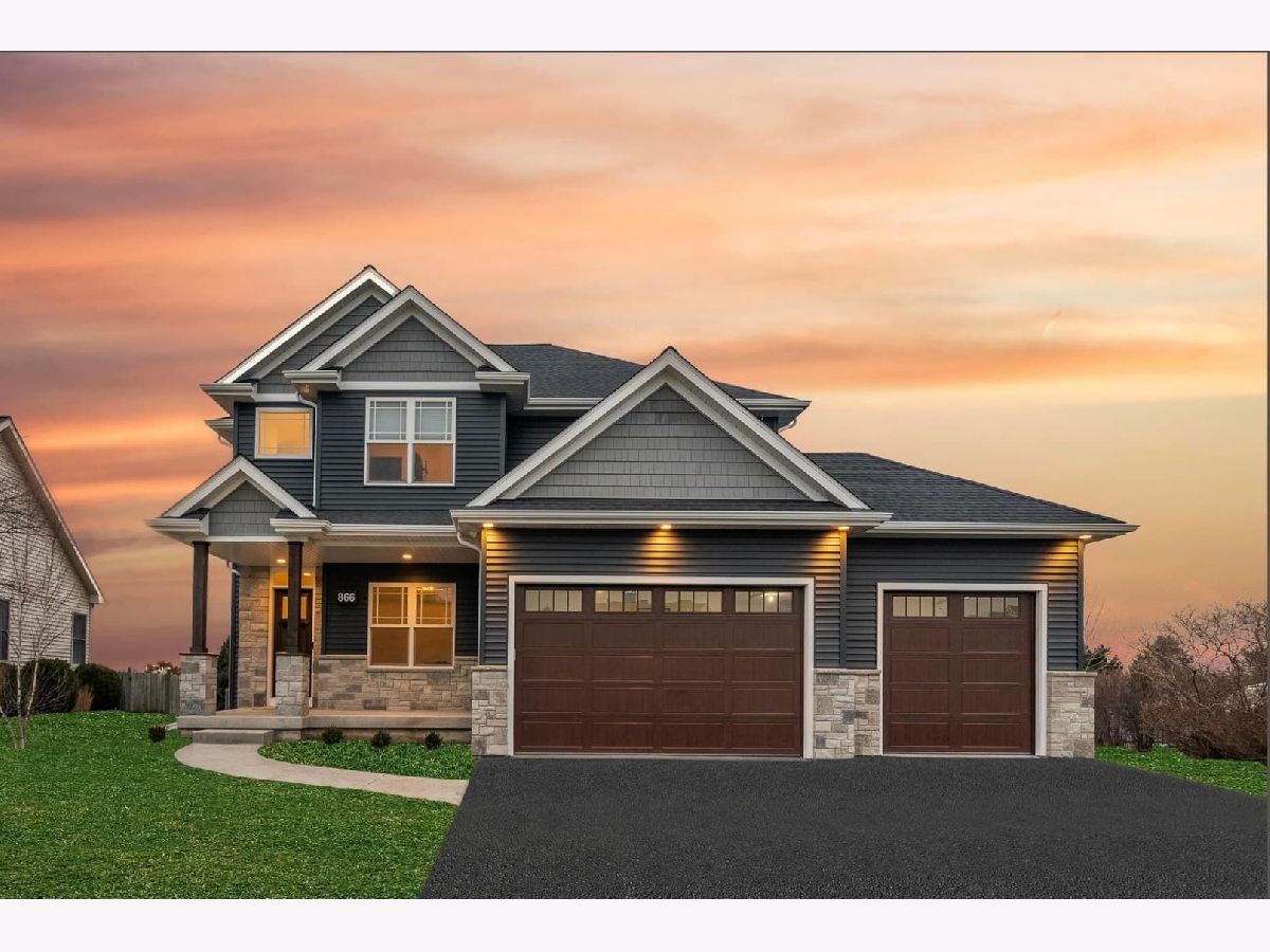 Homes Sold Sycamore Creek Sycamore Illinois, Lot 303 Heron Creek