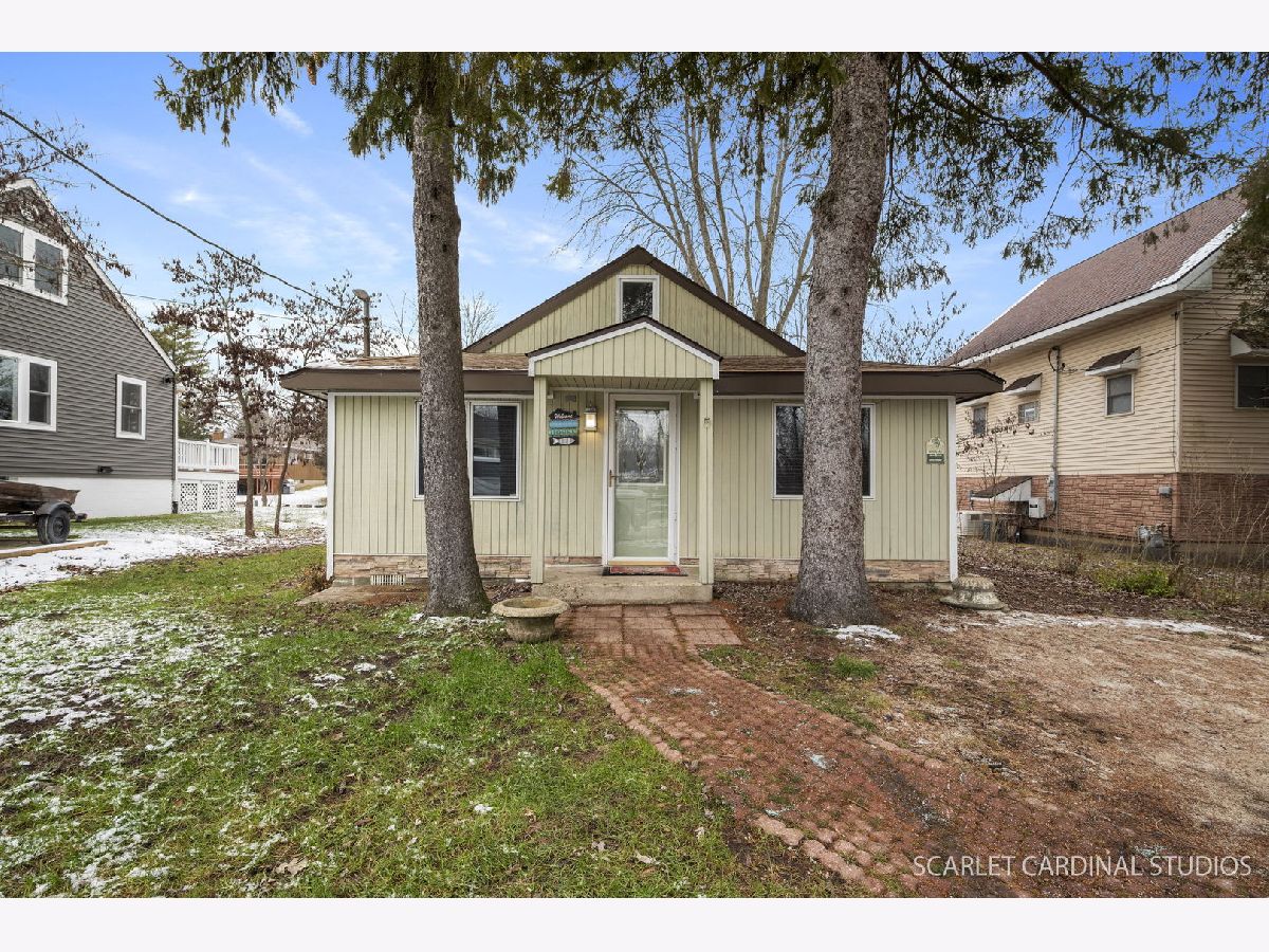 Homes Sold Woodcrest Antioch Illinois, 42388 Willow