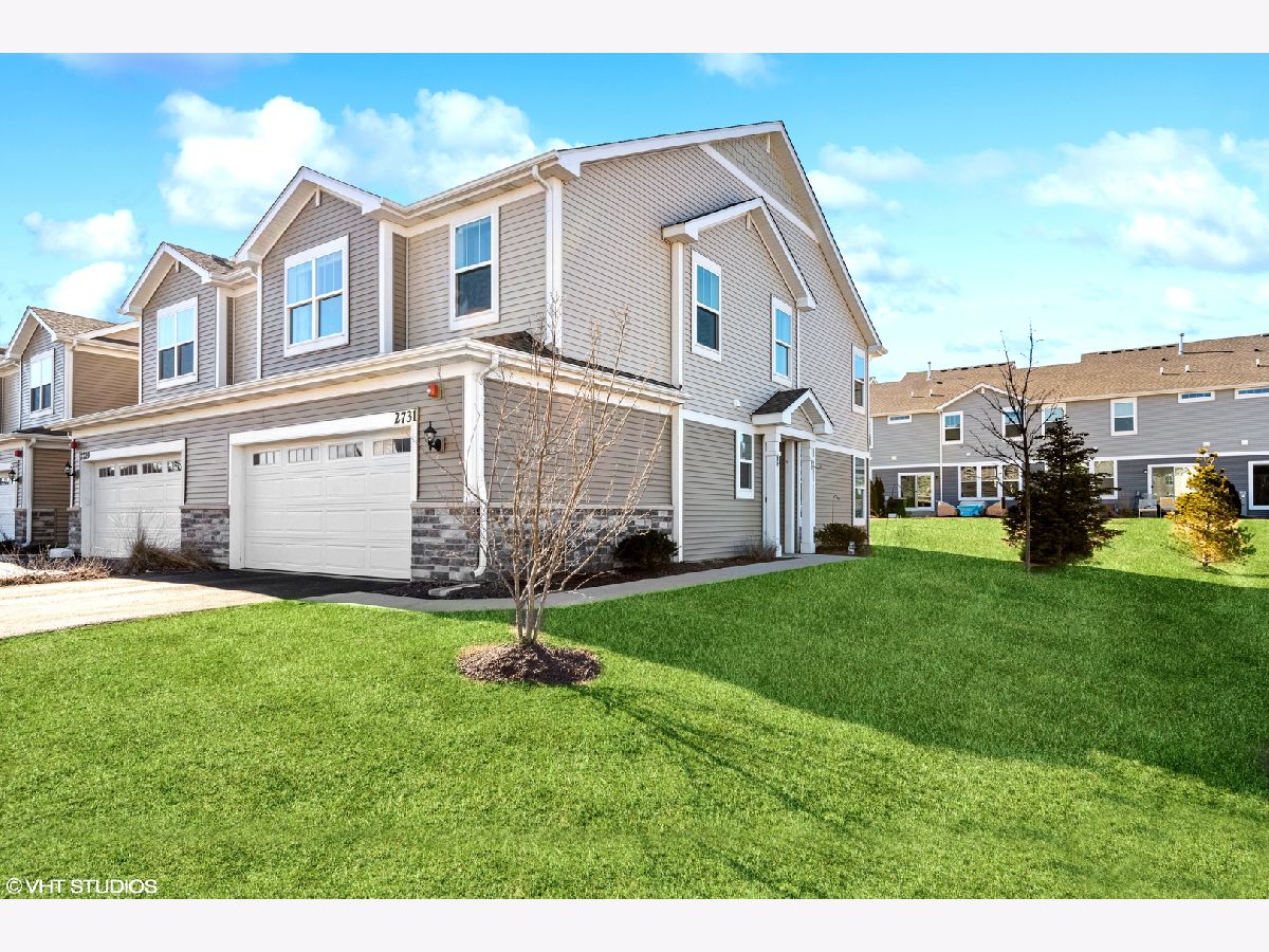Condos & Townhomes Sold The Crossings Of Mundelein Mundelein Illinois, 2731 Fieldcrest
