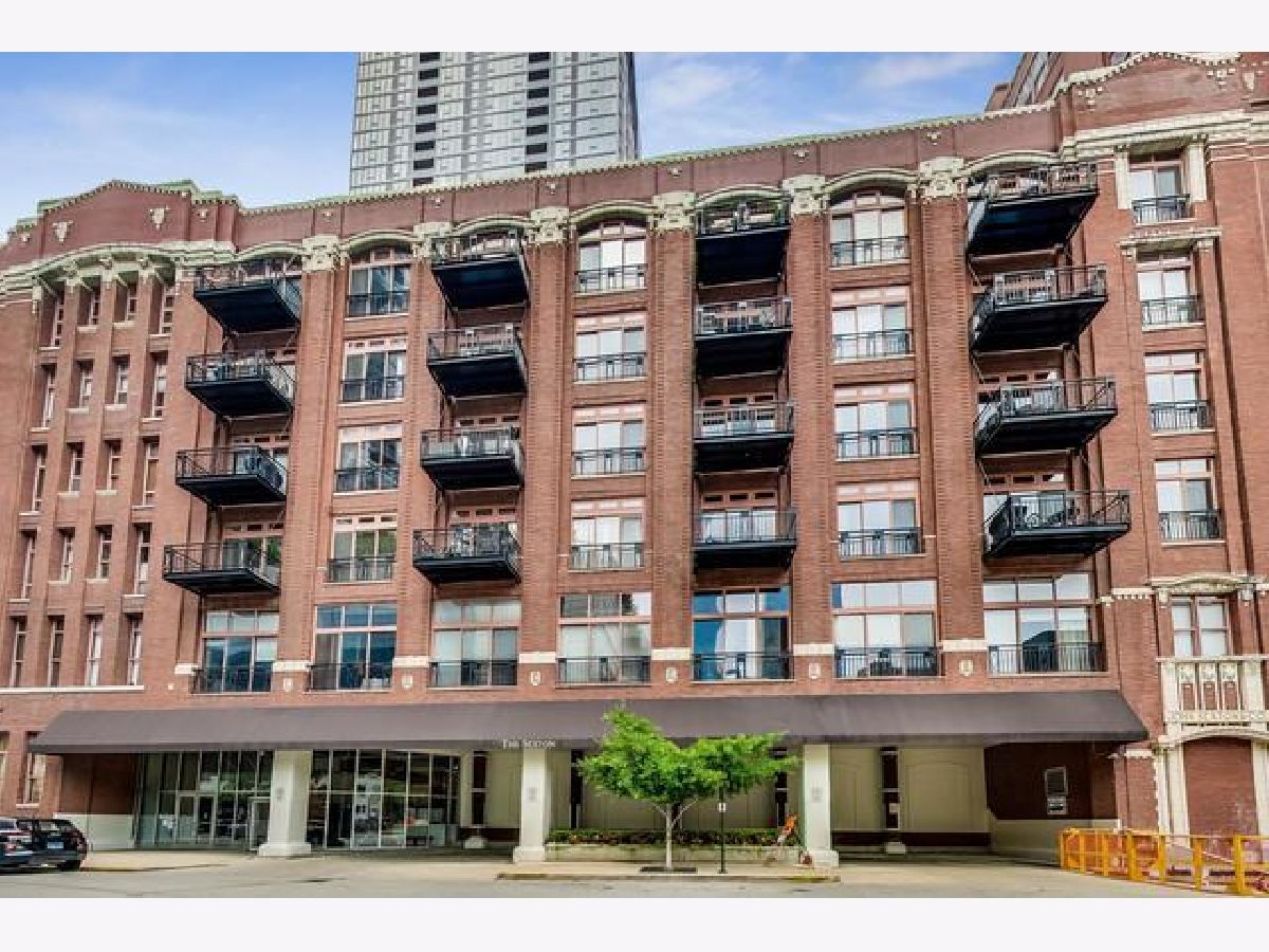 Townhomes & Condos Rented The Sexton Chicago Illinois, 360 Illinois