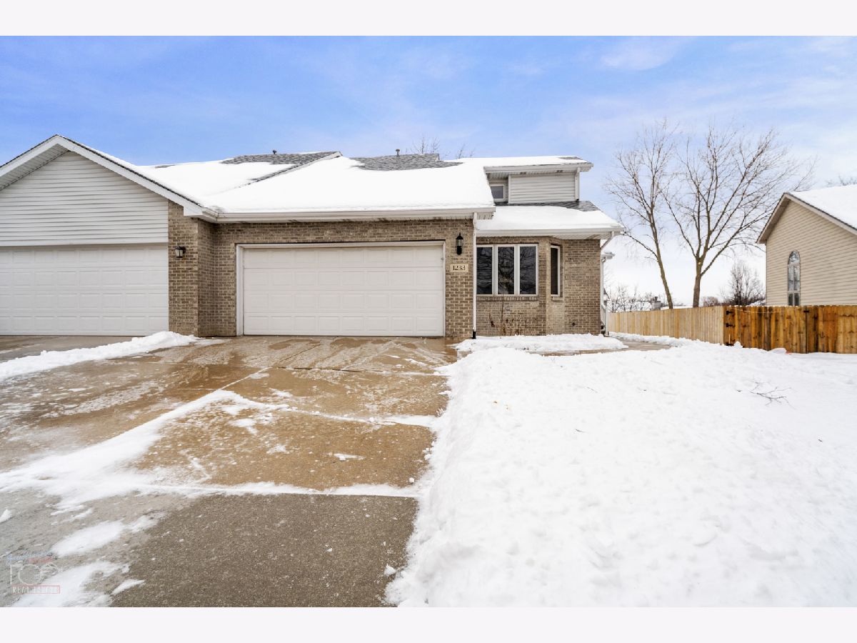 Condos & Townhomes & Homes Sold Old Plank Road Estates Joliet Illinois, 1233 Norley