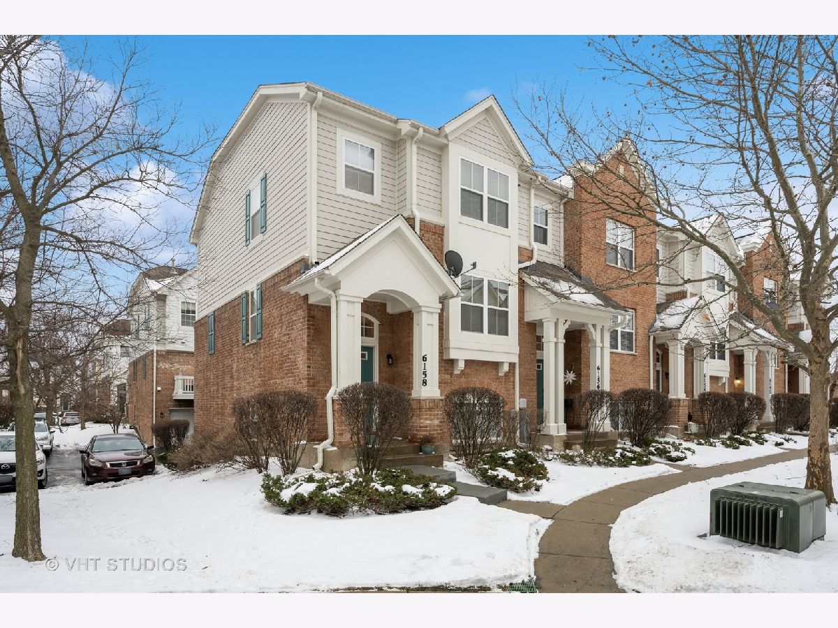Townhomes & Condos Rented Trafalgar Square Morton Grove Illinois, 6158 Washington