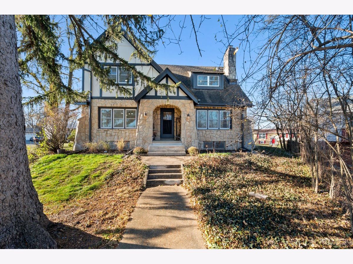 Homes Sold Hollydale Homewood Illinois, 2700 Caroline