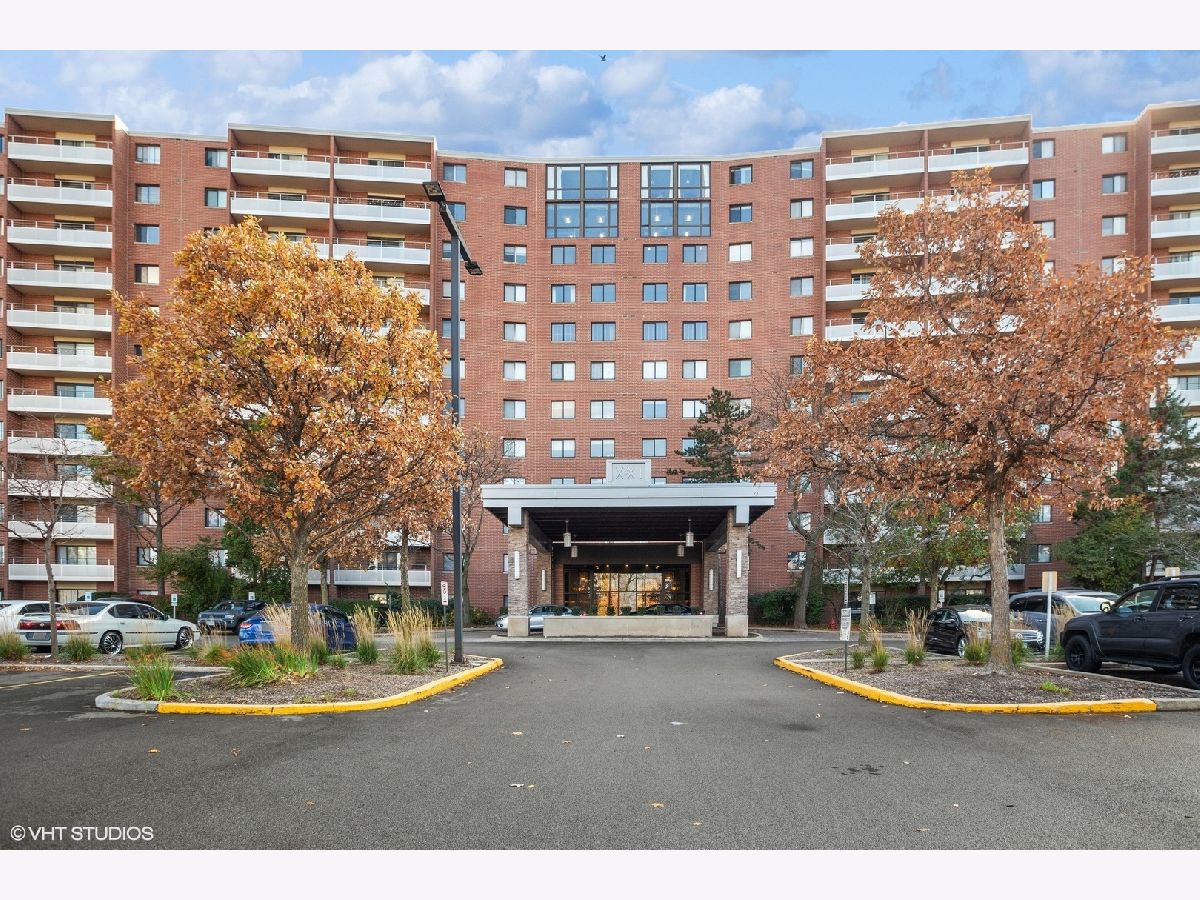 Condominiums Rented The Xxi Schaumburg Illinois, 21 Kristin