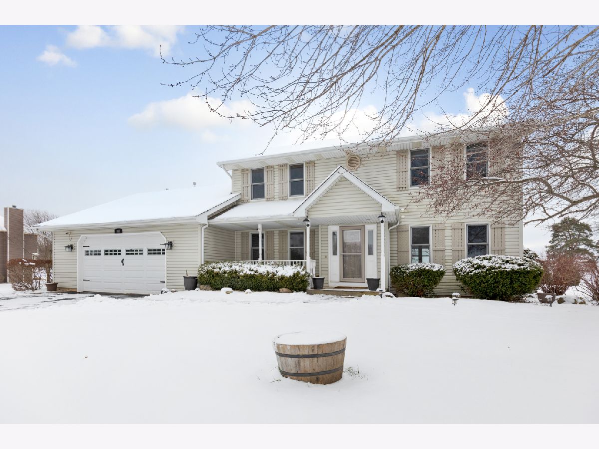 Homes Sold Orchard Bluff Estates Spring Grove Illinois, 1615 Elm