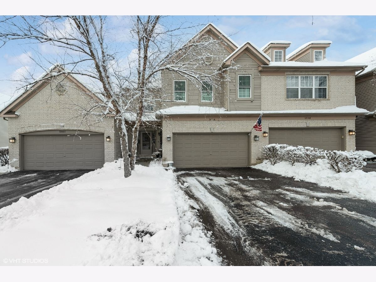 Townhomes & Condos Sold Cobblestone Woods Crystal Lake Illinois, 2664 Cobblestone
